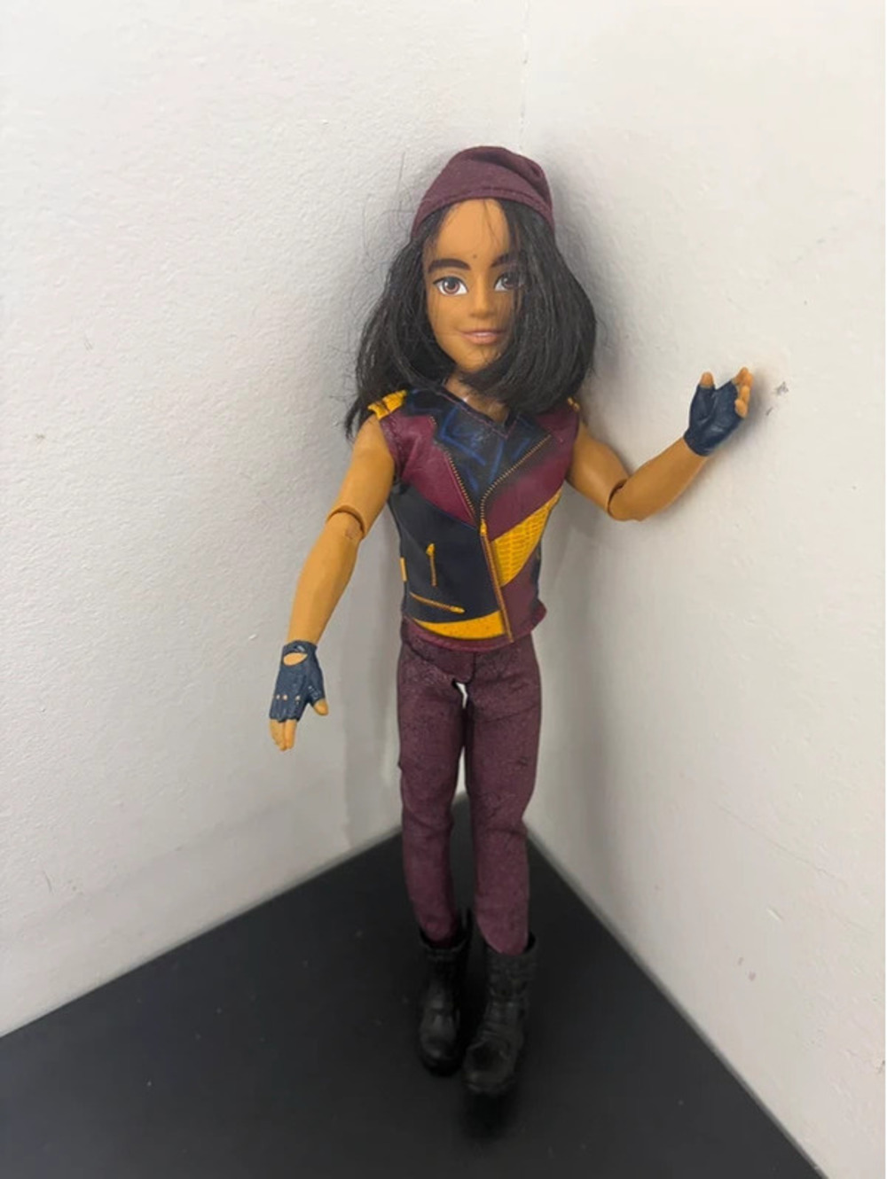 Disney Descendants "Jay" Fashion Doll the Isle of the Lost Line